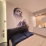 Ovo شقة